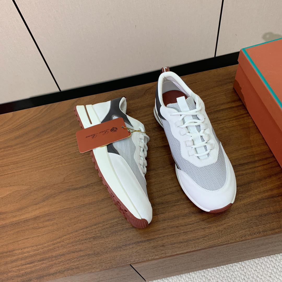 【Loro Piana】情侣款休闲运动鞋。简约时尚，鞋面采用牛反绒拼网面。羊皮垫脚。定制橡胶底。码数：女