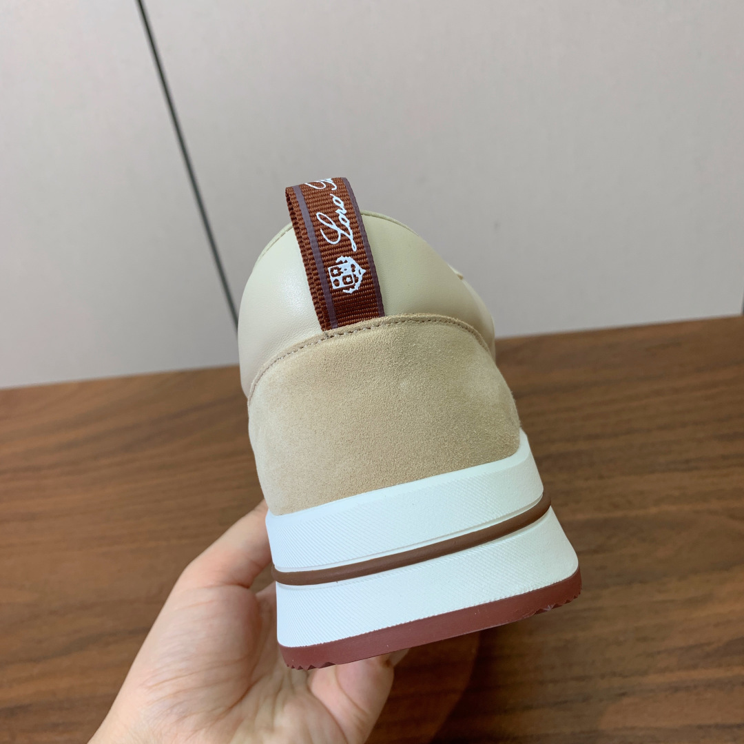 【Loro Piana】情侣款休闲运动鞋。简约时尚，鞋面采用牛反绒拼网面。羊皮垫脚。定制橡胶底。码数：女
