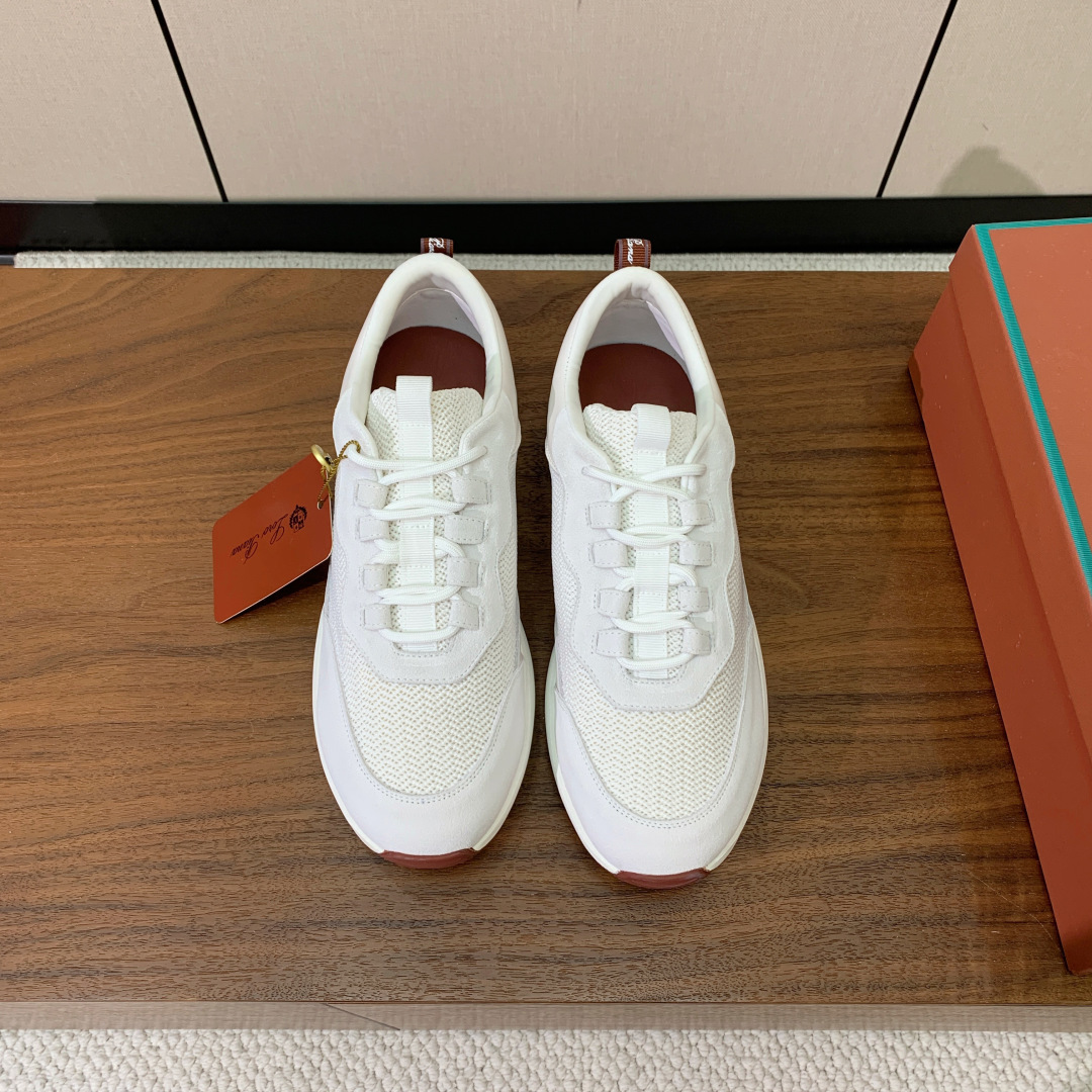 【Loro Piana】情侣款休闲运动鞋。简约时尚，鞋面采用牛反绒拼网面。羊皮垫脚。定制橡胶底。码数：女