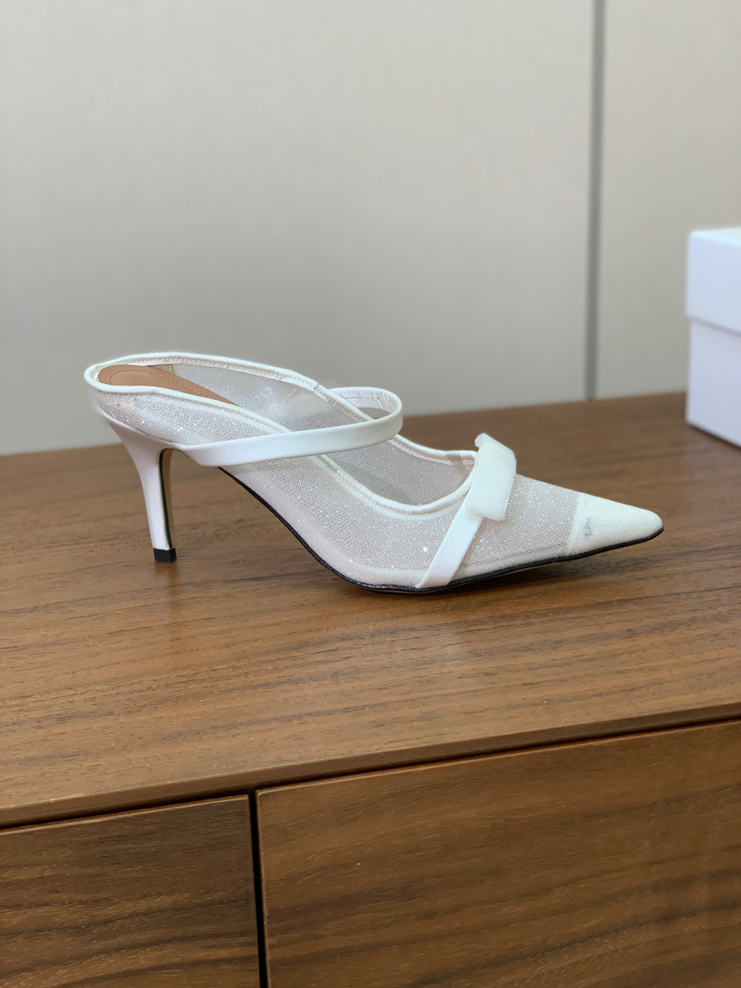 【Malone Souliers】网面中跟半拖。鞋面定制网面，羊皮垫脚。进口真皮大底。跟高8.5cm码数