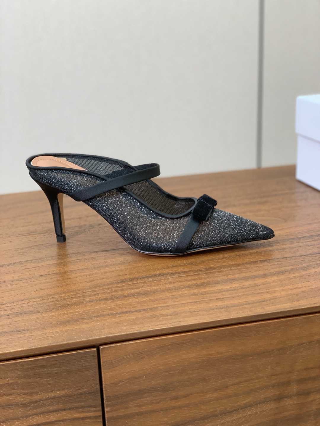 【Malone Souliers】网面中跟半拖。鞋面定制网面，羊皮垫脚。进口真皮大底。跟高8.5cm码数