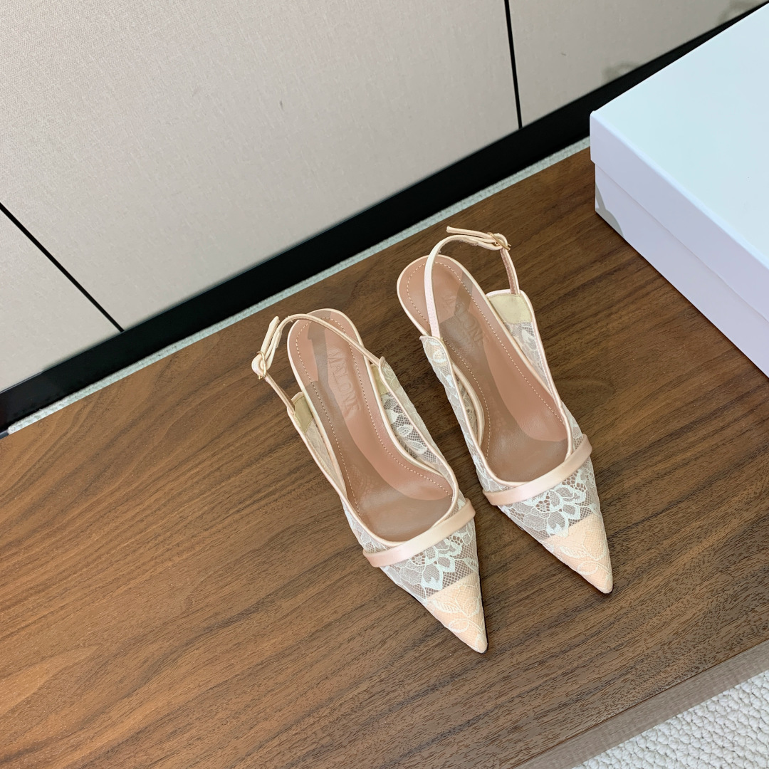 【Malone Souliers】蕾丝后空凉鞋。鞋面定制蕾丝，羊皮垫脚。进口真皮大底。跟高8.5cm码数
