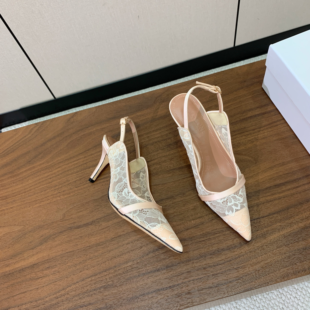 【Malone Souliers】蕾丝后空凉鞋。鞋面定制蕾丝，羊皮垫脚。进口真皮大底。跟高8.5cm码数