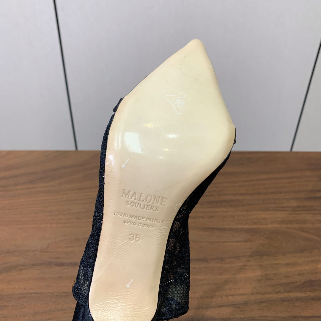 【Malone Souliers】蕾丝后空凉鞋。鞋面定制蕾丝，羊皮垫脚。进口真皮大底。跟高8.5cm码数
