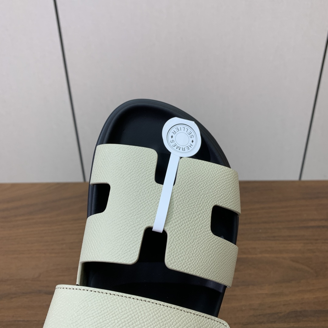 【Herm*s】顶级版本情侣款二舅拖。鞋面进口牛皮、羊京皮、掌纹皮。进口羊皮里，Tpu防滑耐磨大底。原版