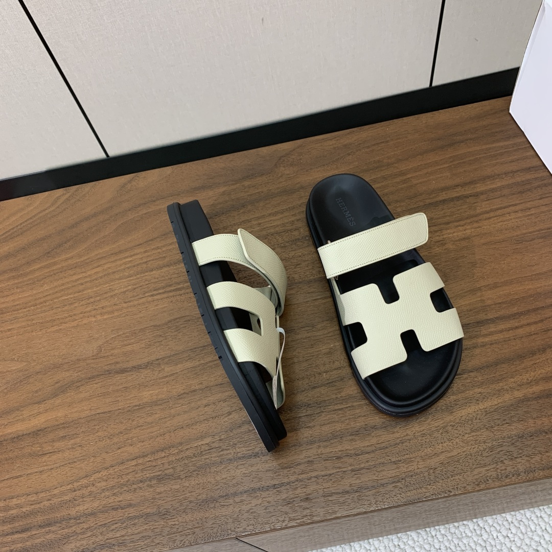 【Herm*s】顶级版本情侣款二舅拖。鞋面进口牛皮、羊京皮、掌纹皮。进口羊皮里，Tpu防滑耐磨大底。原版