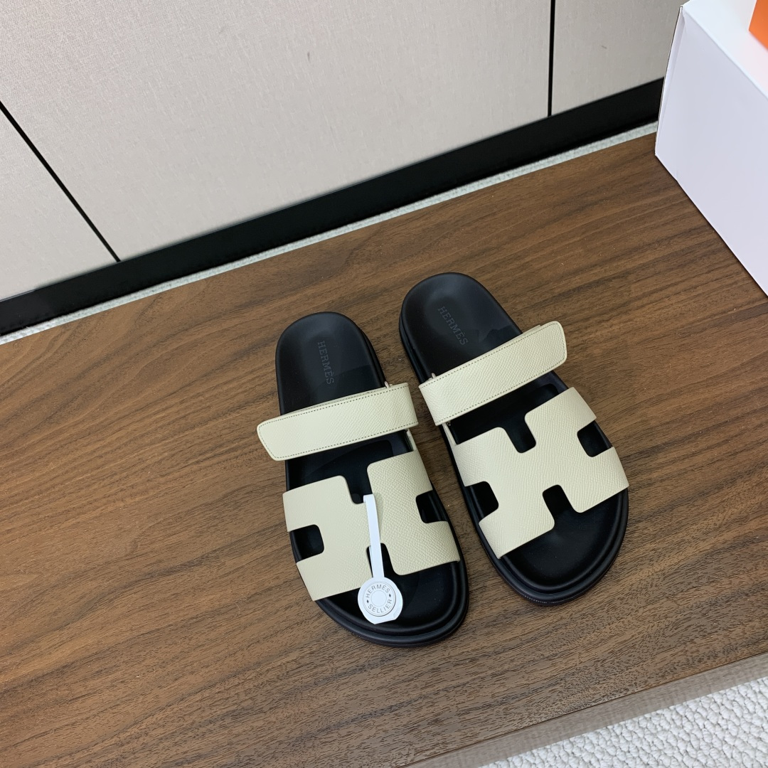 【Herm*s】顶级版本情侣款二舅拖。鞋面进口牛皮、羊京皮、掌纹皮。进口羊皮里，Tpu防滑耐磨大底。原版