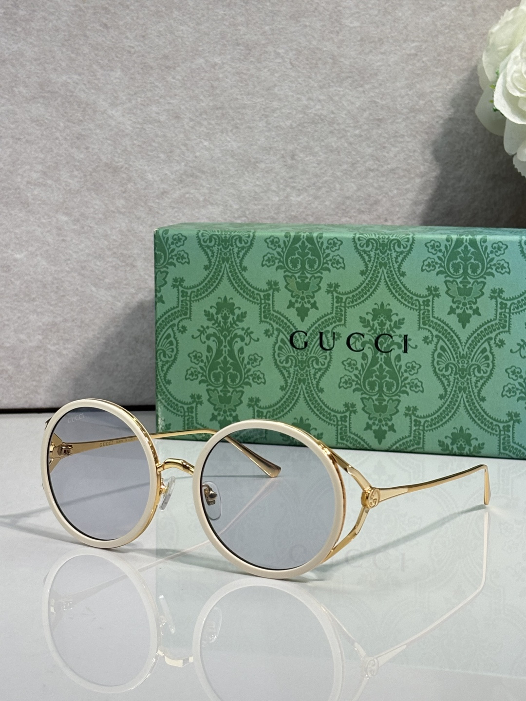 Очки Gucci