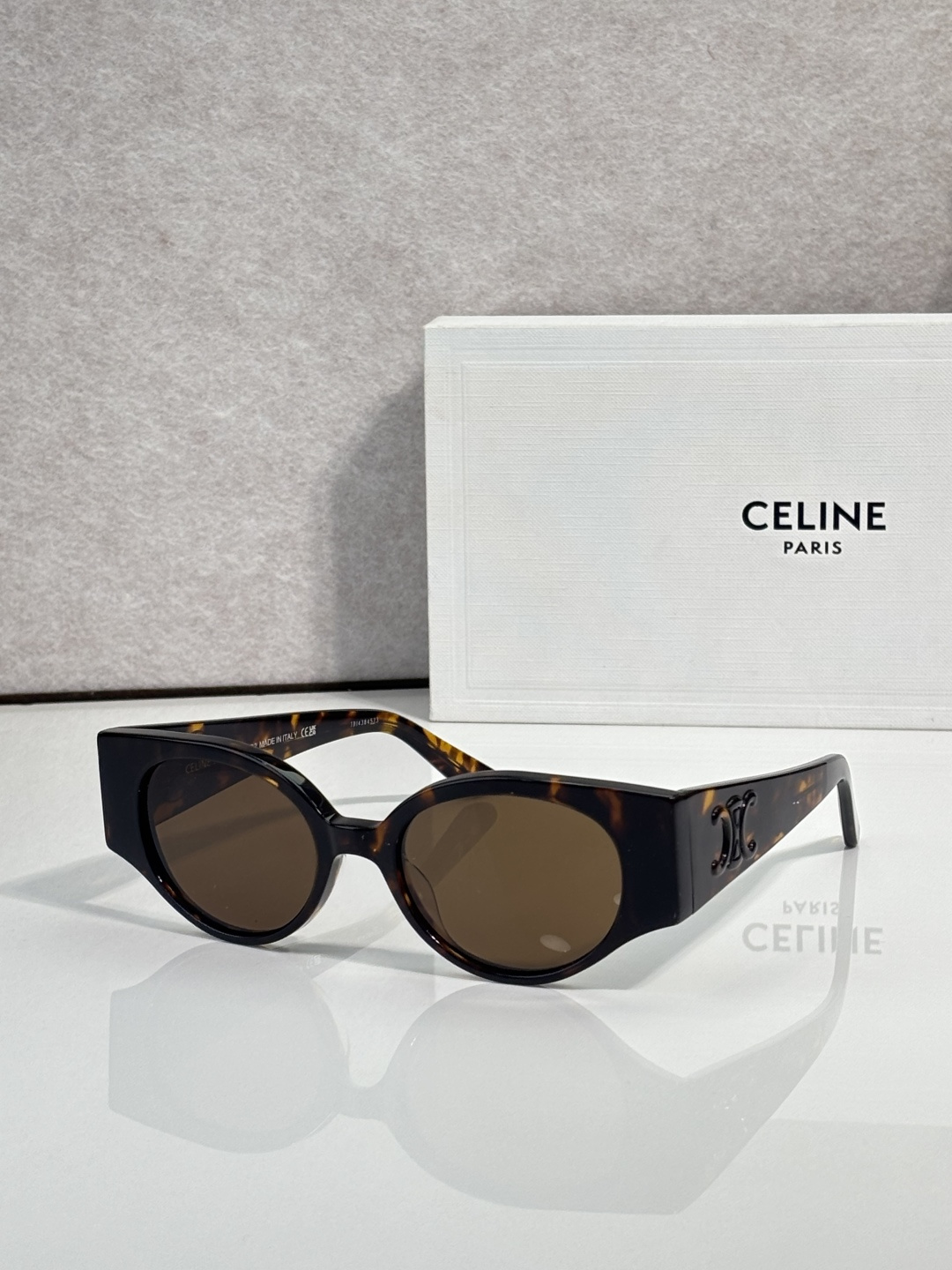 NO:865073,95 CELIN* MODEL: CL 50502U SIZE: 52 mouth 21- glasses sunglasses sunglasses, glasses, celine1986090995 CELIN* MODEL:CL 50502U SIZE:52口21- 眼镜墨镜太阳镜,眼镜,celine,glasses
