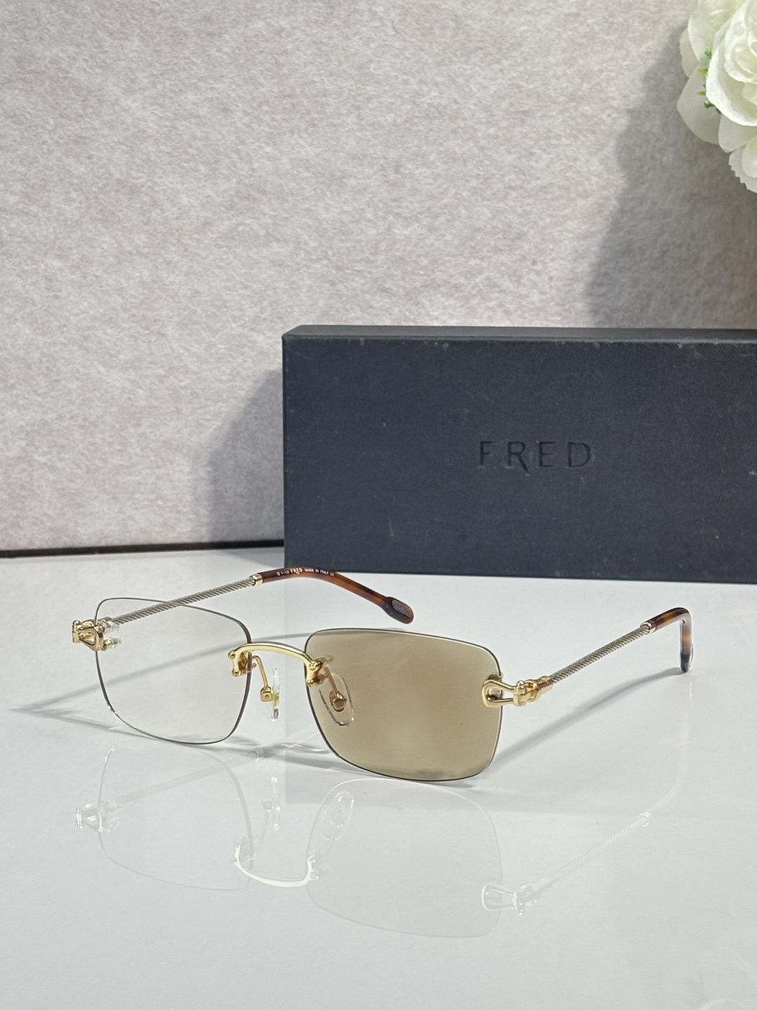 NO:864744,FRE* MODELFG50002U SIZE54 mouth 16- Color-changing glasses, sunglasses, glasses19860909FRE* MODELFG50002U SIZE54口16- 变色片眼镜墨镜太阳镜,眼镜,glasses