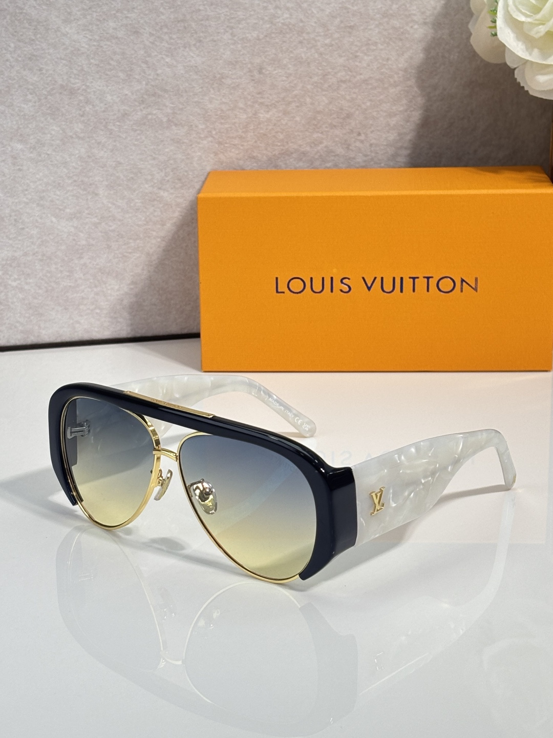 NO:884396,LOUIS VUITTON MODELZ3399U SIZE61 mouth 11- glasses, sunglasses, sunglasses, glasses, louis vuitton19860909LOUIS VUITTON MODELZ3399U SIZE61口11- 眼镜墨镜太阳镜,眼镜,louis vuitton,glasses