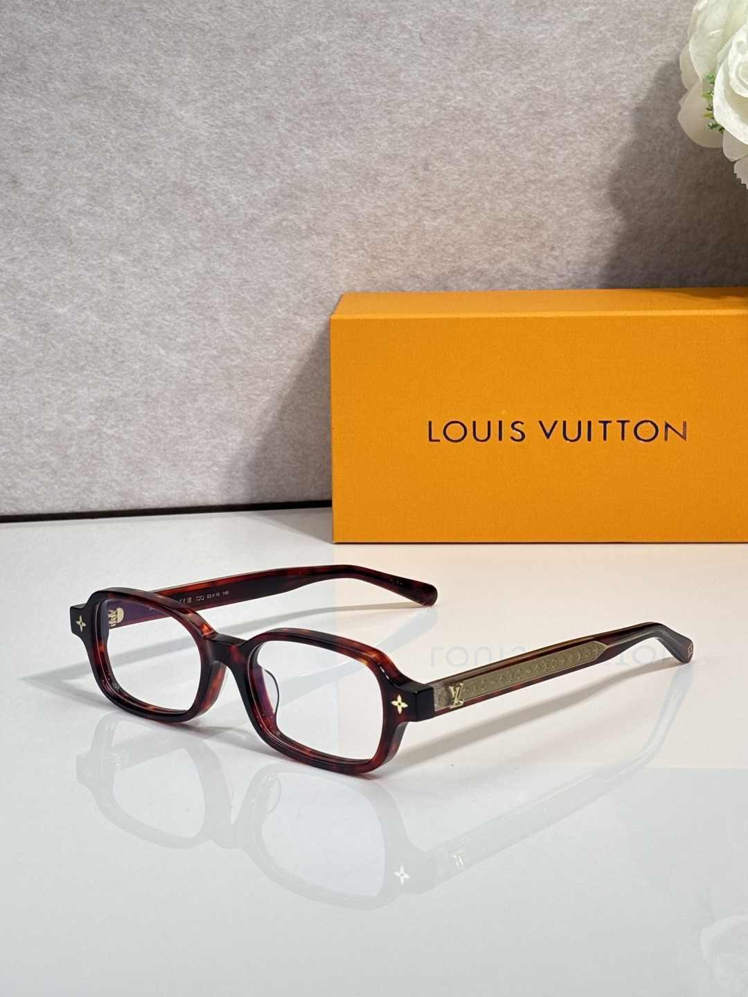 NO:897624,LOUIS VUITTO* MODELZ3178U Z3222U Z3220U Z3221U SIZE53 mouth 18- glasses, sunglasses, sunglasses, glasses, louis vuitton19860909LOUIS VUITTO* MODELZ3178U Z3222U Z3220U Z3221U SIZE53口18- 眼镜墨镜太阳镜,眼镜,louis vuitton,glasses