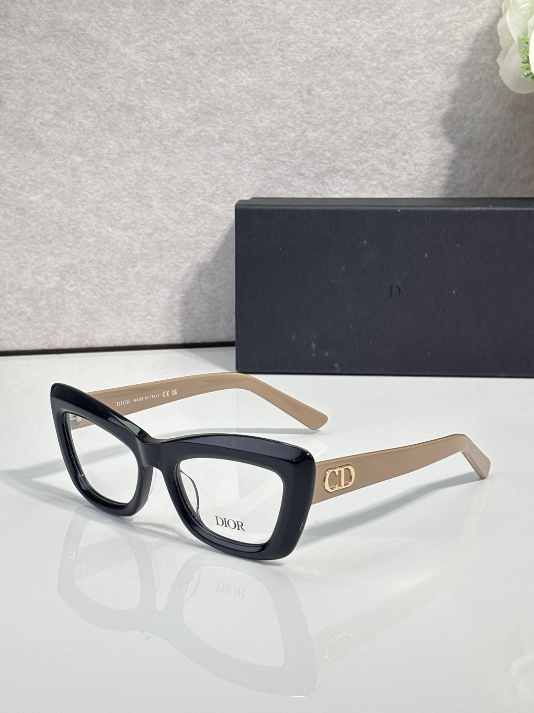 NO:897611,95 DIO* MODELMiss Dior B3I SIZE52 mouth 20- glasses sunglasses sunglasses, glasses, dior1986090995 DIO* MODELMiss Dior B3I SIZE52口20- 眼镜墨镜太阳镜,眼镜,dior,glasses