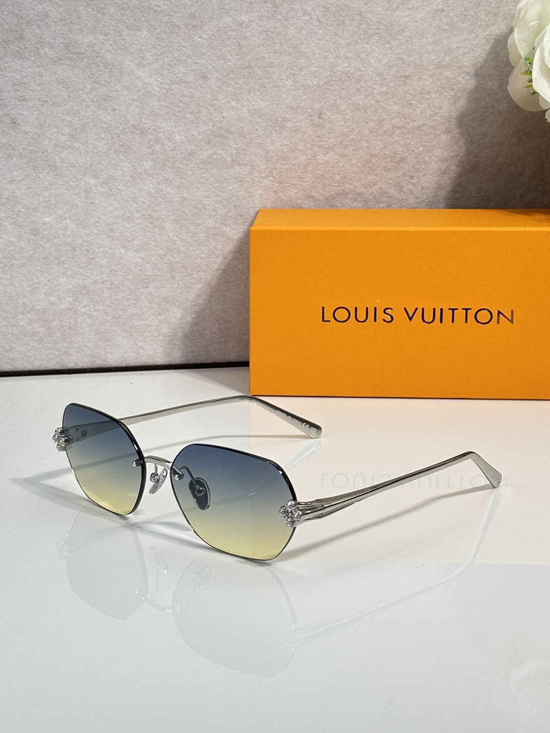 NO:948453,LOUIS VUITTO* MODELZ3324U SIZE62 mouth 17- glasses, sunglasses, sunglasses, glasses, louis vuitton19860909LOUIS VUITTO* MODELZ3324U SIZE62口17- 眼镜墨镜太阳镜,眼镜,louis vuitton,glasses