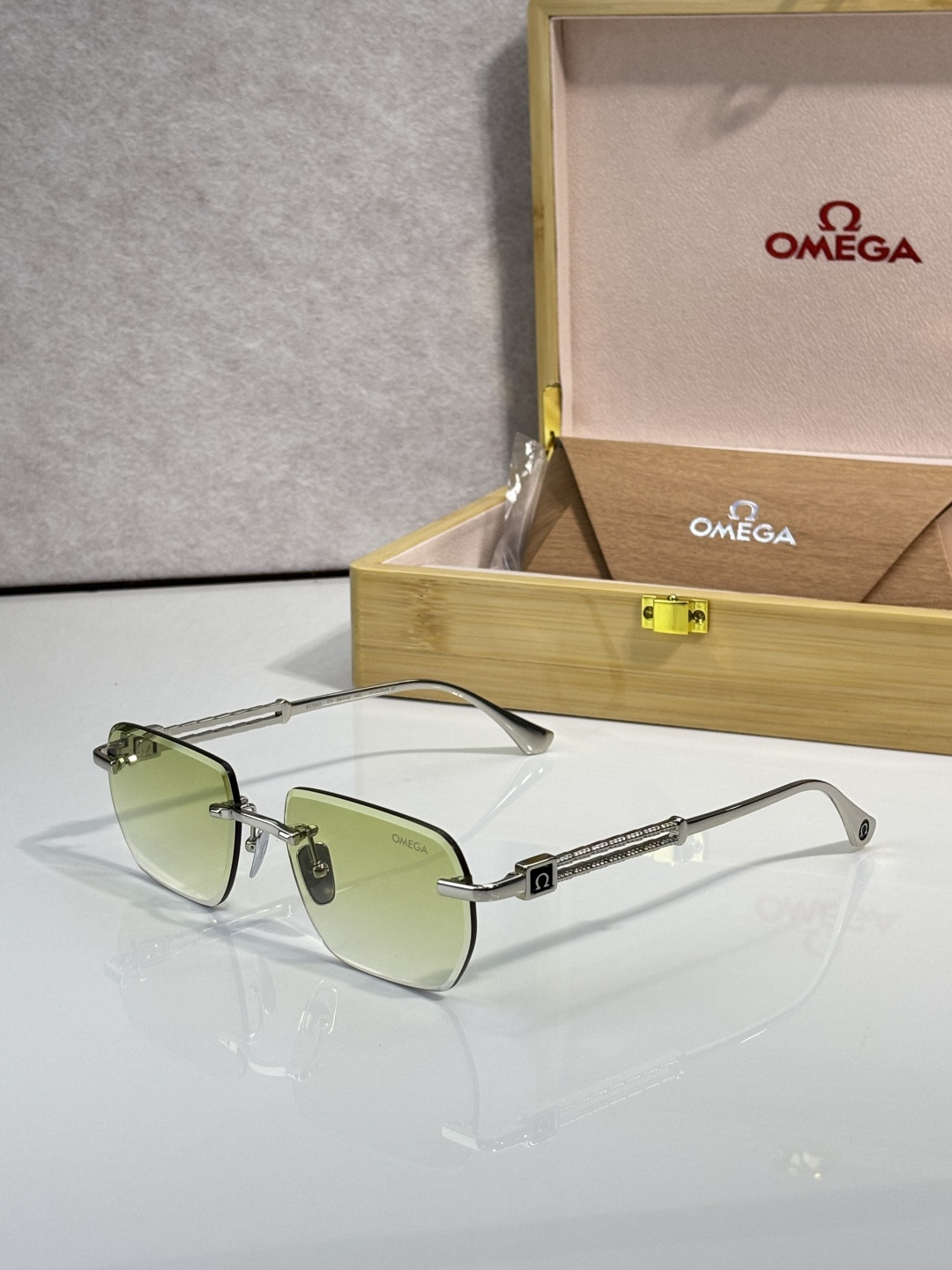 NO:948371,OMEG* ModelSS1349 Size 58 Mouth 18- Titanium Glasses Sunglasses Sunglasses, Glasses19860909OMEG* ModelSS1349 Size58口18-  钛眼镜墨镜太阳镜,眼镜,glasses