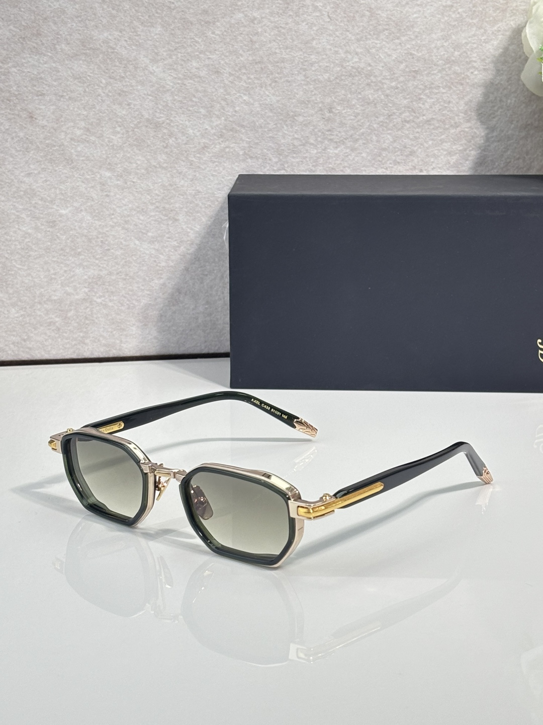NO:950769,John Dail* MODEL: AXEL C SIZE: 51 mouth 21- with box glasses sunglasses sunglasses, glasses19860909John Dail* MODEL: AXEL C SIZE: 51口21- 配盒眼镜墨镜太阳镜,眼镜,glasses