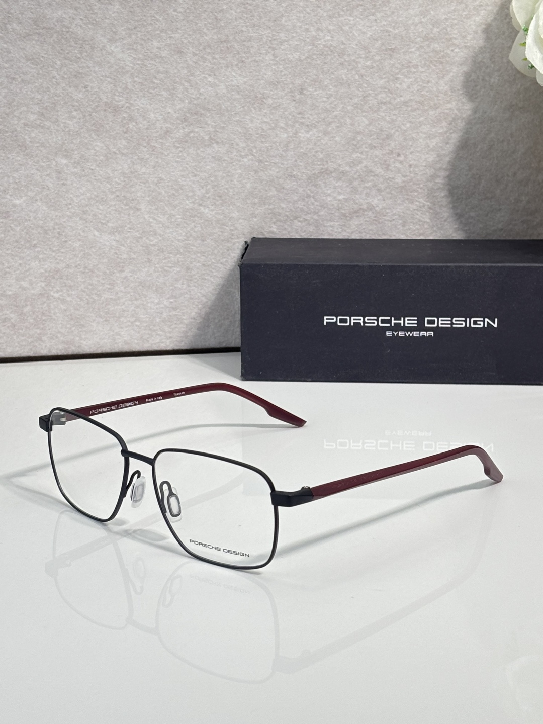 NO:952518,PORSCHE DESIG* MODELP'8739 SIZE57 mouth 16-1 titanium glasses sunglasses sunglasses, glasses19860909PORSCHE DESIG* MODELP'8739 SIZE57口16- 1 钛眼镜墨镜太阳镜,眼镜,glasses