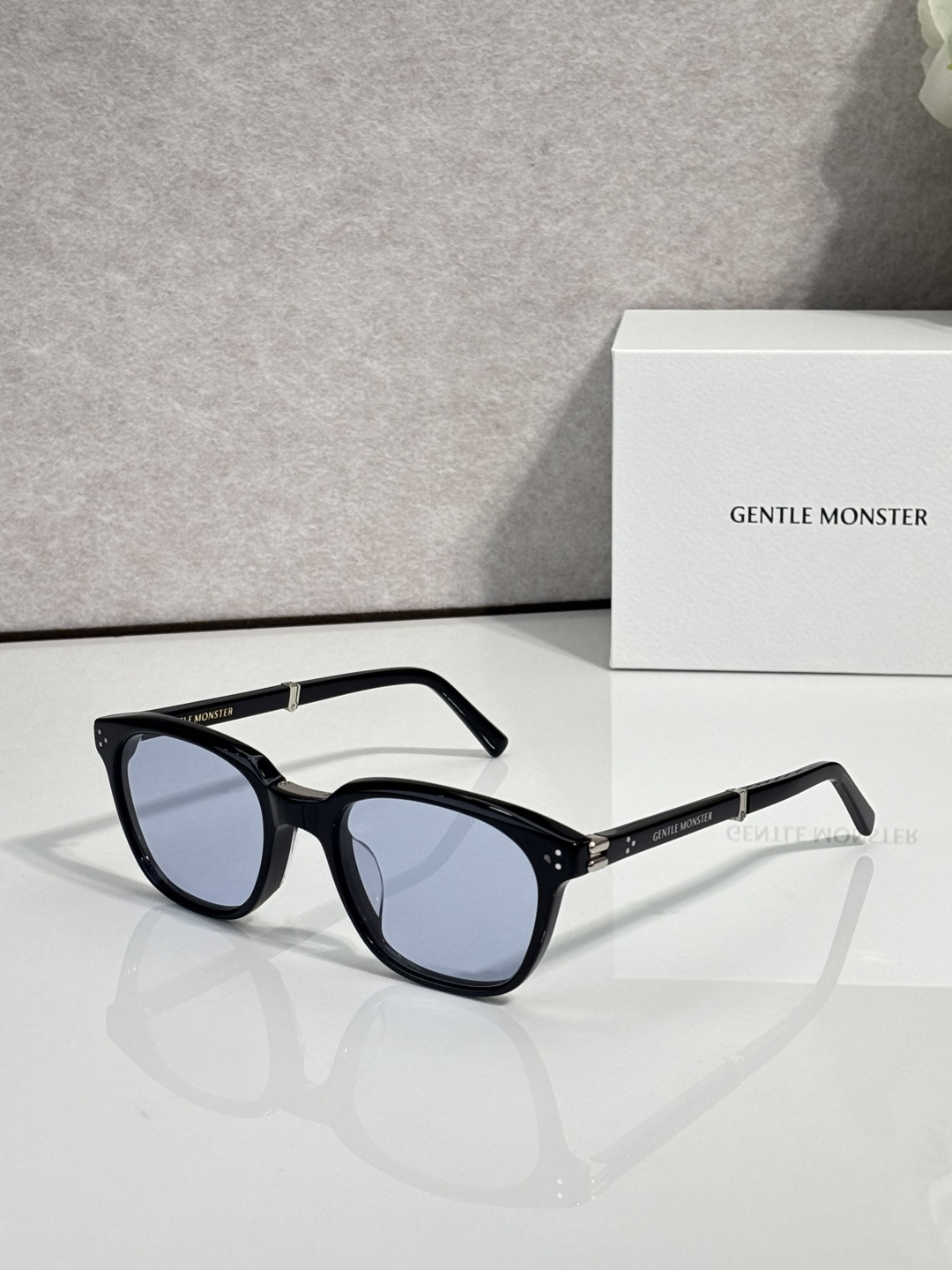 NO:952468,GENTLE MONSTE* MODEL:JASMIN SIZE:53□21-136 Glasses, sunglasses, glasses19860909GENTLE MONSTE* MODEL:JASMIN SIZE:53□21-136 眼镜墨镜太阳镜,眼镜,glasses