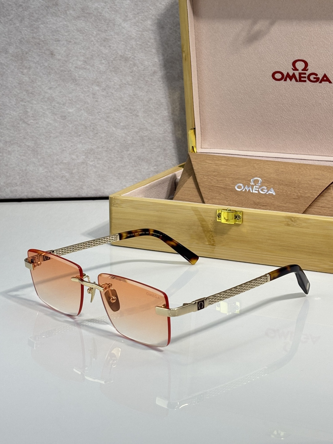 NO:954372,OMEG* MODELSS SIZE58 mouth 16- titanium glasses sunglasses sunglasses, glasses19860909OMEG* MODELSS SIZE58口16- 钛眼镜墨镜太阳镜,眼镜,glasses