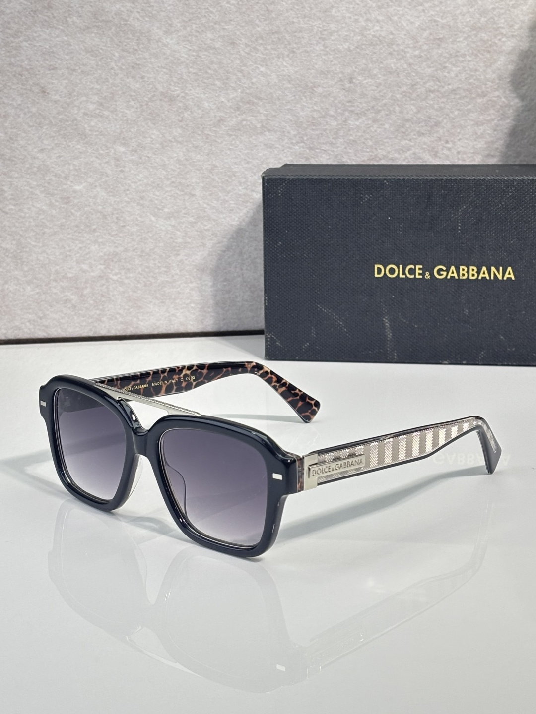 NO:954361,DOLCE & GABBAN* MODELDG2214 SIZE55 mouth 18- glasses, sunglasses, sunglasses, glasses, Dolce&Gabbana19860909DOLCE & GABBAN* MODELDG2214 SIZE55口18- 眼镜墨镜太阳镜,眼镜,Dolce&Gabbana,glasses