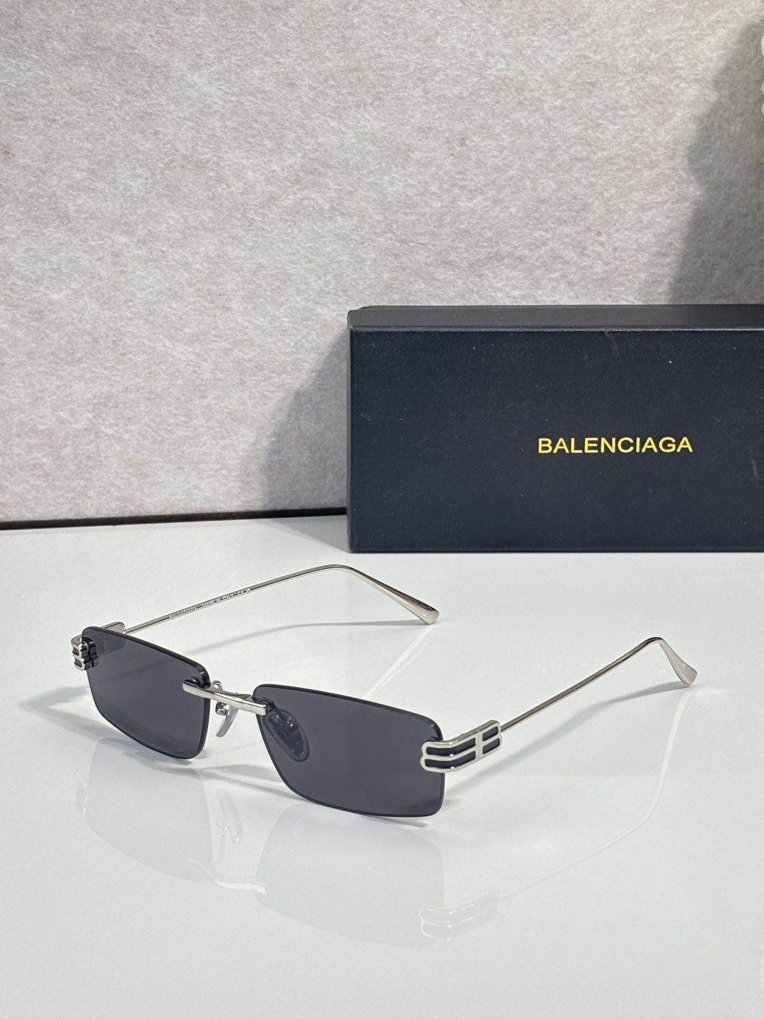 NO:954295,BALENCIAG* MODELBB0488S SIZE57 mouth 18-glasses, sunglasses, sunglasses, glasses, balenciaga19860909BALENCIAG* MODELBB0488S SIZE57口18-眼镜墨镜太阳镜,眼镜,balenciaga,glasses