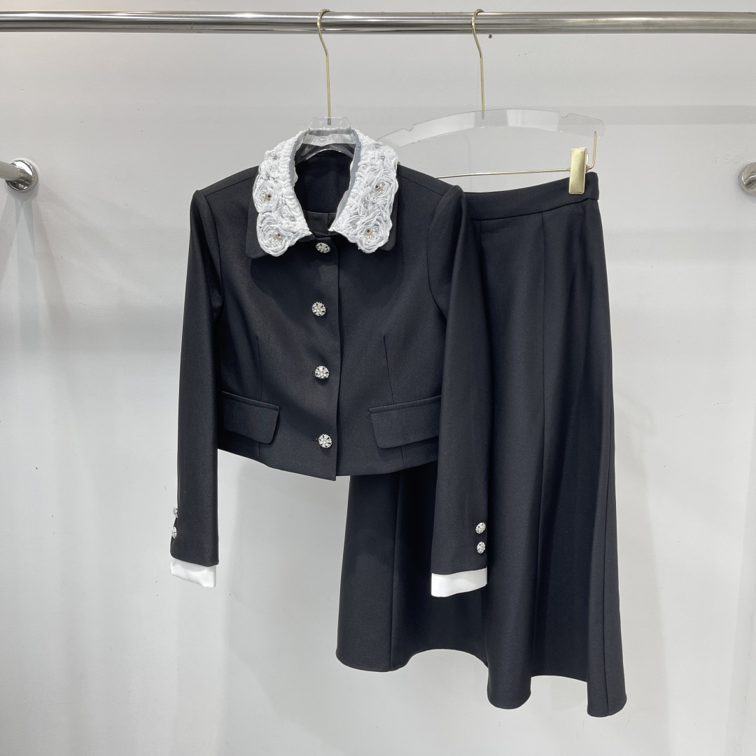 Elegant Women's Two-Piece Set: Chic Blazer and Midi Skirt Combo