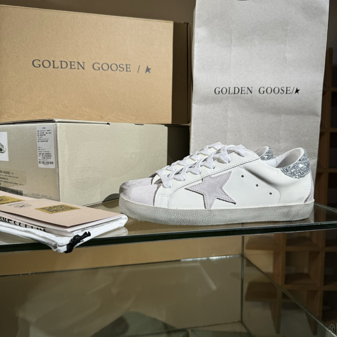 360 A2广东原装7色版本 GGDB Golden Goose Super 小脏鞋运动鞋休闲擦脏系列-Chinese UA Cheap High Quatity Brand Clothes Bags handbags Sneakers wholesale wholesaler seller from China Factory suppliers Fashion Clothing Shoes best Quality Beautiful Price 360 A2广东原装7色版本 GGDB Golden Goose Super 小脏鞋运动鞋休闲擦脏系列