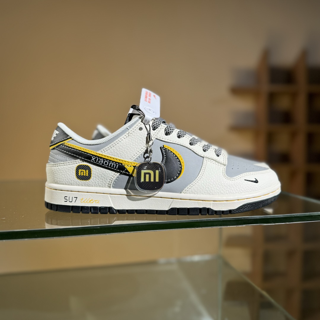 
XC版 Nike SB Dunk Low 小米联名 Su7 Ultru 周年高端定制 低帮休闲板鞋
