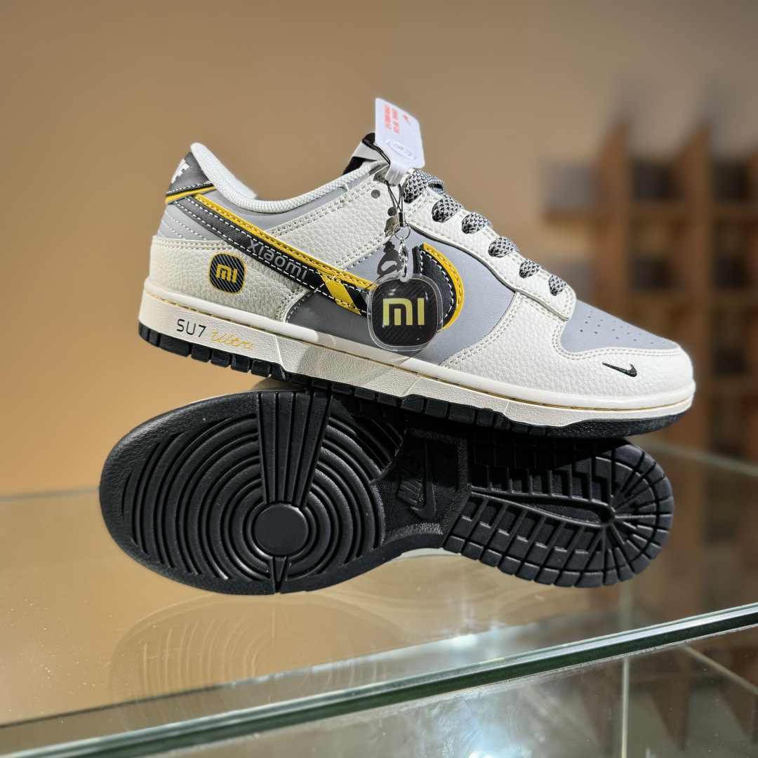 
XC版 Nike SB Dunk Low 小米联名 Su7 Ultru 周年高端定制 低帮休闲板鞋
