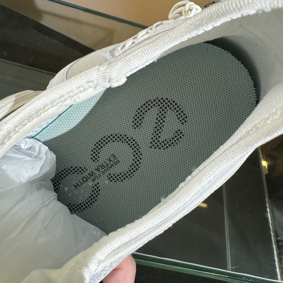 Ecco爱步 防滑跑步鞋 健步C系列新款 黄景瑜同款 牛皮鞋面