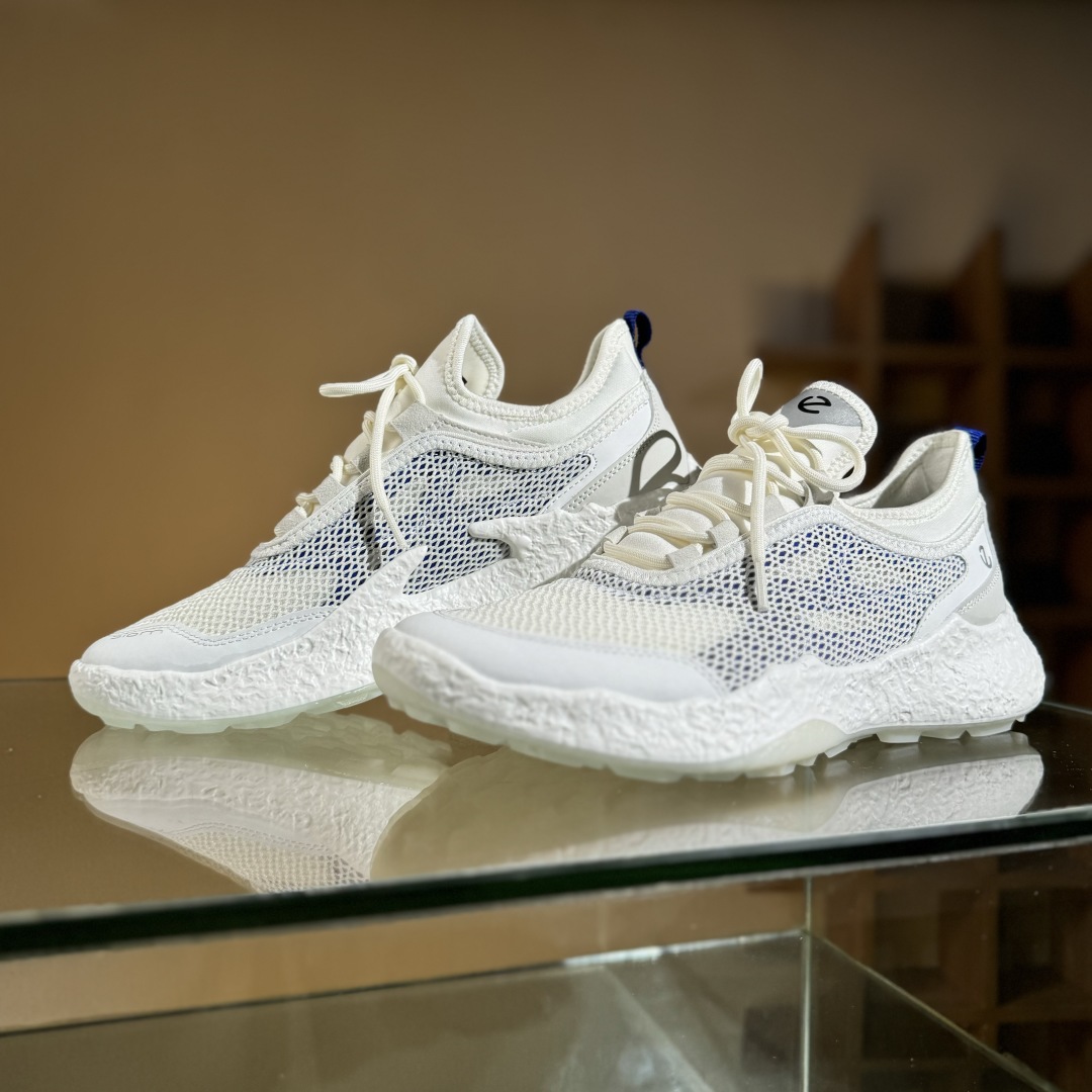 Ecco爱步 防滑跑步鞋 健步C系列新款 黄景瑜同款 牛皮鞋面
