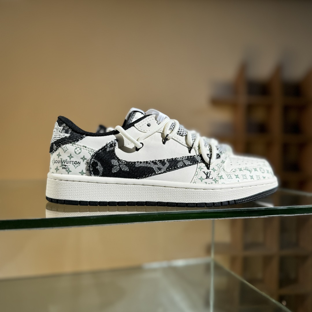 Travis Scott x Fragment Design x Air Jordan 1 Low OG SP AJ1 LV联名 黑印花抽绳 低帮文化休闲板鞋 YX5066-325