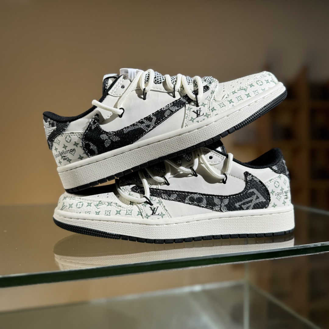 Travis Scott x Fragment Design x Air Jordan 1 Low OG SP AJ1 LV联名 黑印花抽绳 低帮文化休闲板鞋 YX5066-325