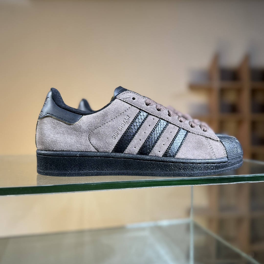NEIGHBORHOOD x adidas originals SUPERSTAR 联名贝壳头 时尚复古 耐磨轻便 低帮板鞋 JH7696