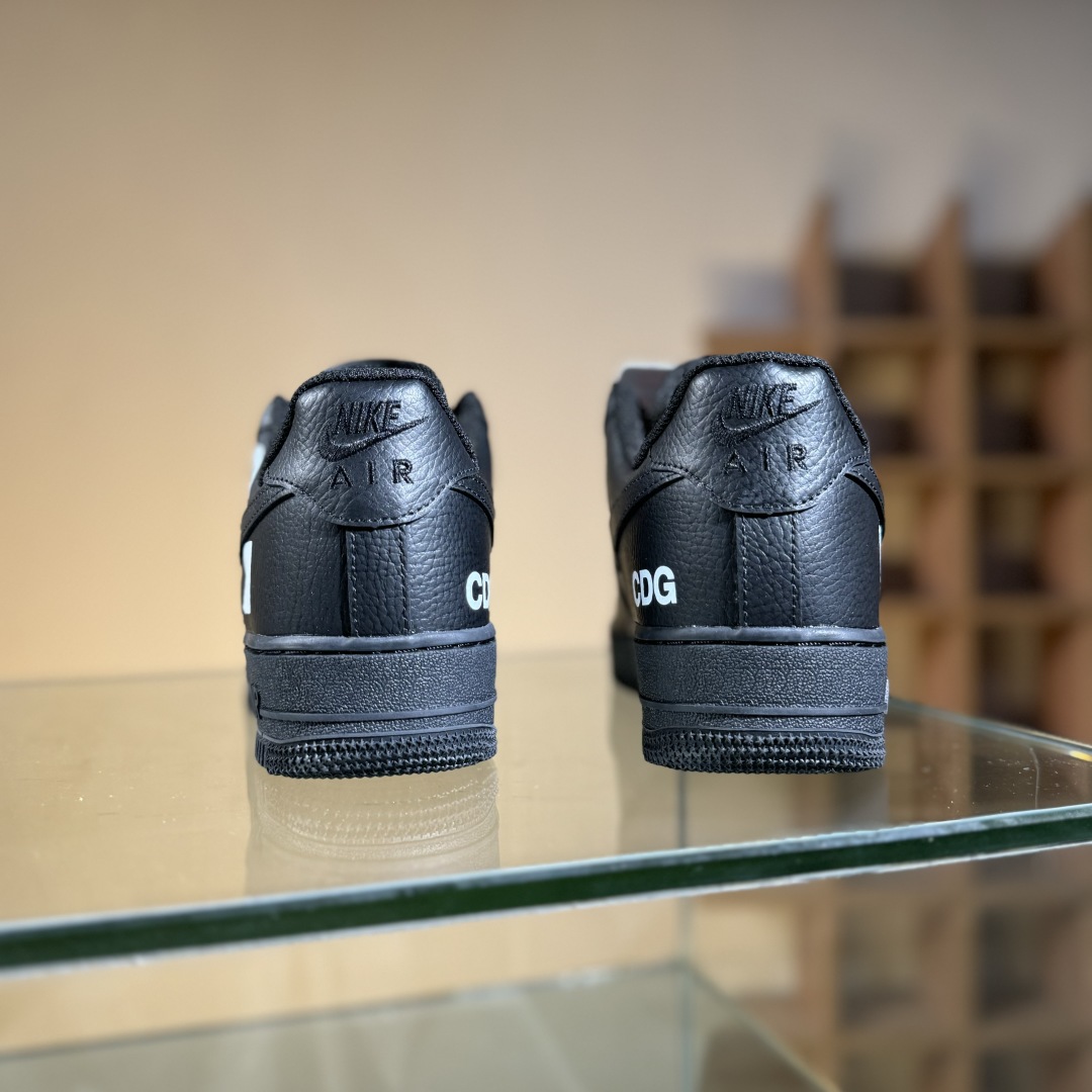 Black COMME des GARCONS x Nike Air Force 1 LOW 黑色 IB9949-001