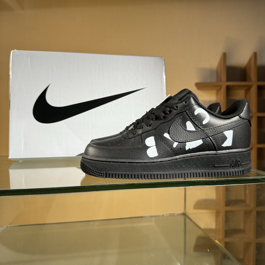 Black COMME des GARCONS x Nike Air Force 1 LOW 黑色 IB9949-001