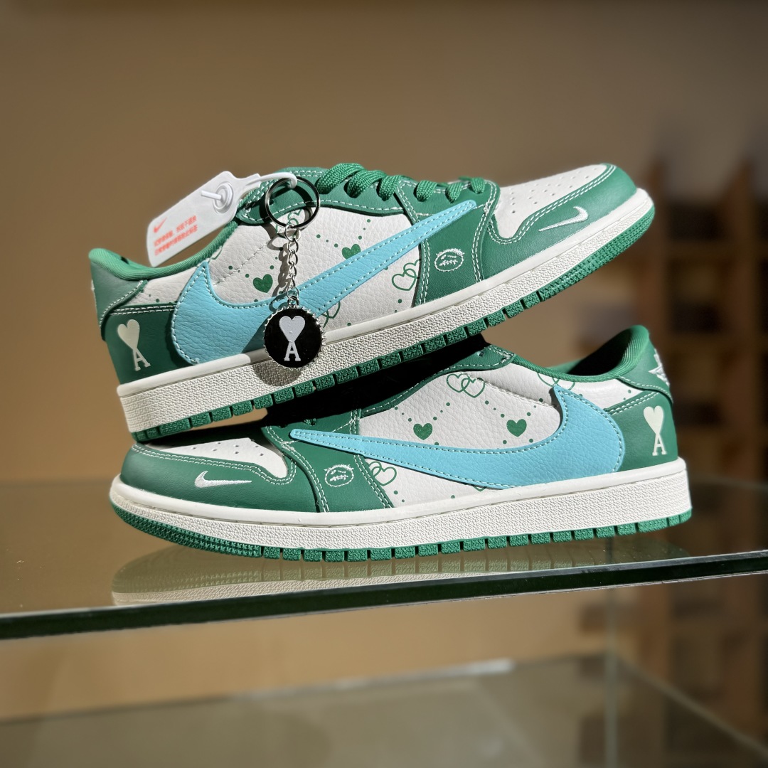 Travis Scott x Nike Air Jordan 1 Low 米绿爱心 Air Jordan 1 Low 反转米绿爱心小勾倒钩 LD2025-030
