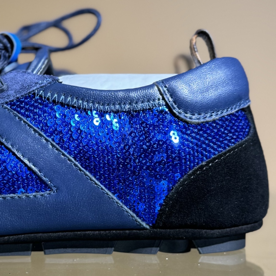 2025早春发布新款LOUIS VUITTON SneaKerina 德训鞋 芭蕾舞鞋