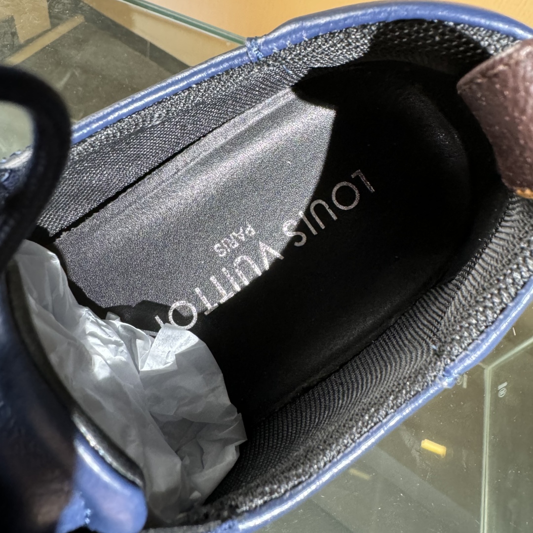 2025早春发布新款LOUIS VUITTON SneaKerina 德训鞋 芭蕾舞鞋