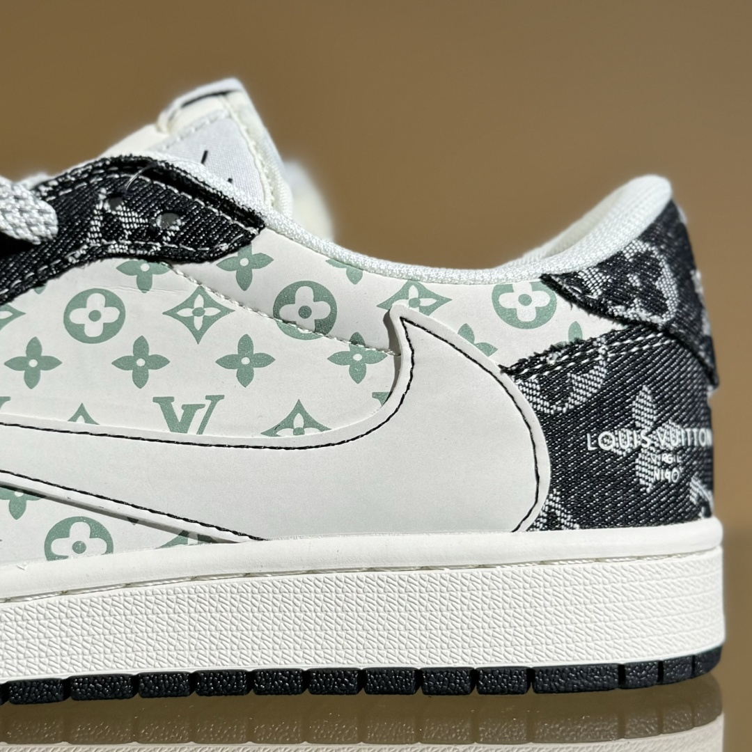 Travis Scott x Fragment Design x Air Jordan 1 Low OG SP AJ1 乔1 LV联名 黑牛仔布 低帮文化休闲板鞋 YX5066-327