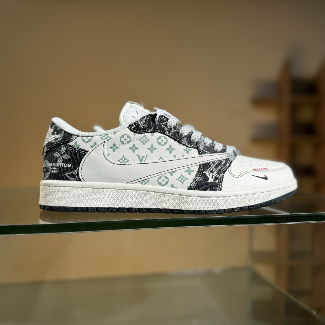 Travis Scott x Fragment Design x Air Jordan 1 Low OG SP AJ1 乔1 LV联名 黑牛仔布 低帮文化休闲板鞋 YX5066-327