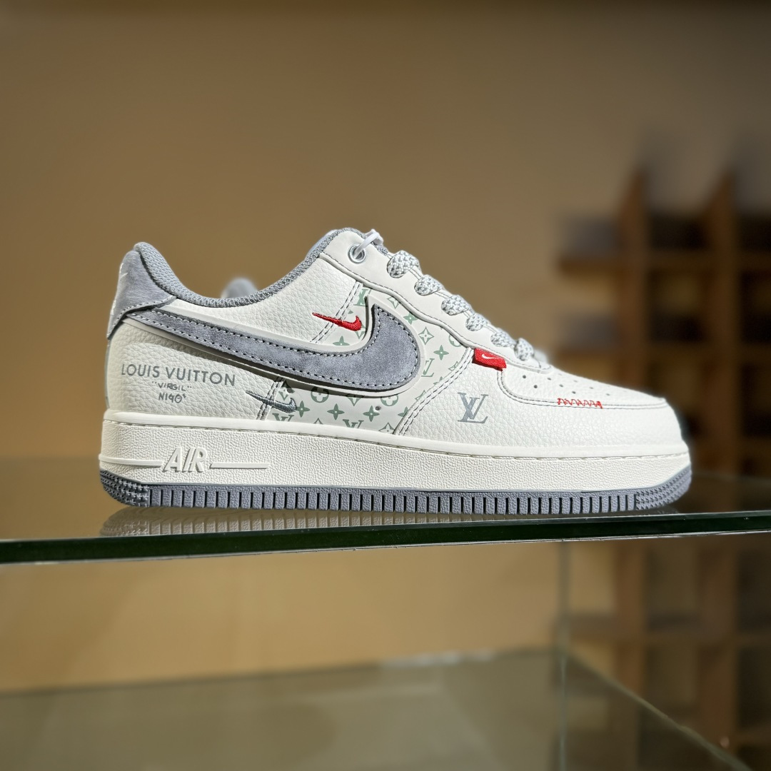 Nike Air Force 1’07 Low LV联名 米灰小双勾 空军一号低帮休闲板鞋 YX5066-350 Nike Air Force 1’07 Low LV联名 米灰小双勾 空军一号低帮休闲板鞋 YX5066-350