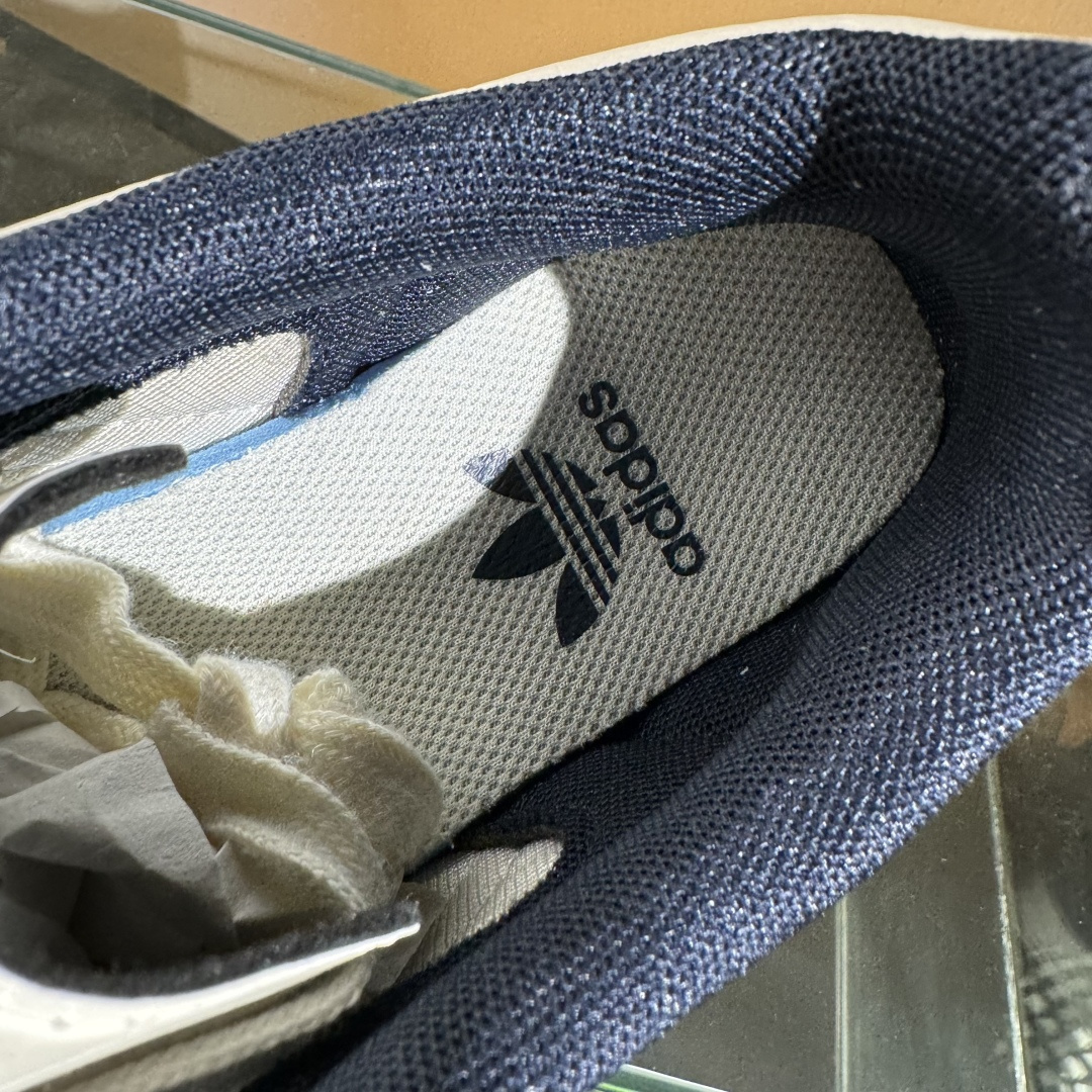 adidas Originals Gazelle INdoor x Louis Vuitton 三叶草休闲防滑耐磨低帮板鞋 DM1234-003 adidas Originals Gazelle INdoor x Louis Vuitton 三叶草休闲防滑耐磨低帮板鞋 DM1234-003