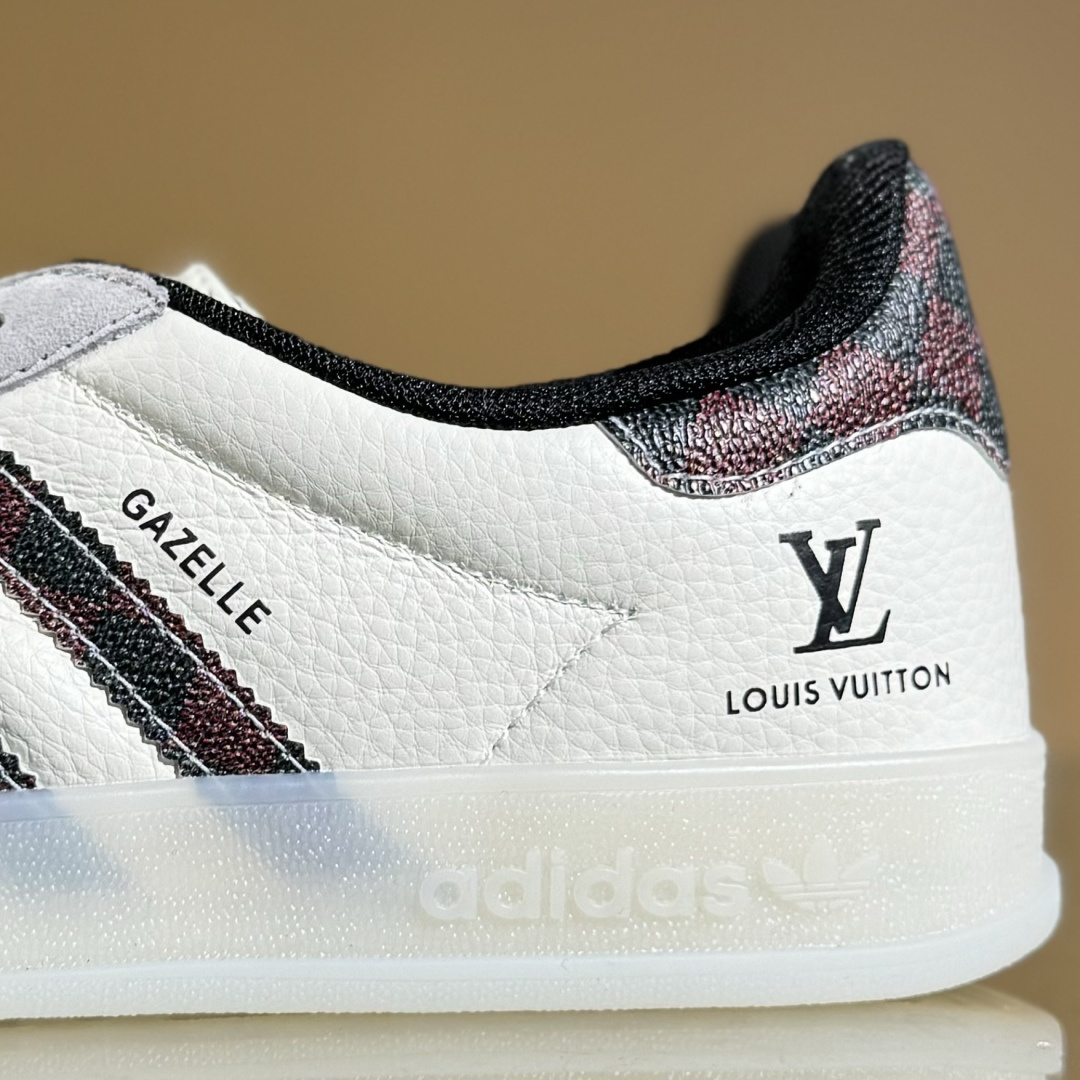 adidas Originals Gazelle INdoor x Louis Vuitton 三叶草休闲防滑耐磨低帮板鞋 DM1234-009 adidas Originals Gazelle INdoor x Louis Vuitton 三叶草休闲防滑耐磨低帮板鞋 DM1234-009