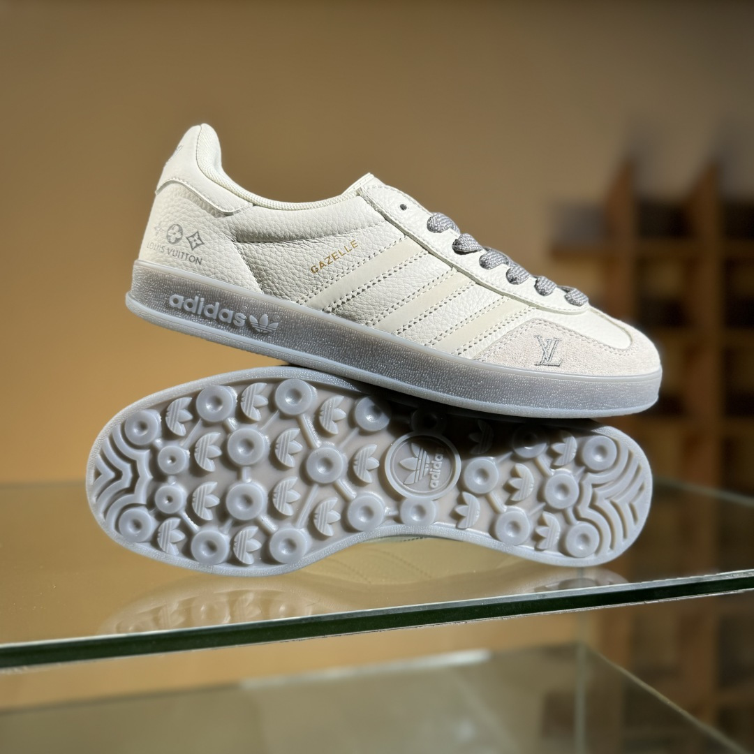 adidas Originals Gazelle INdoor x Louis Vuitton 三叶草休闲防滑耐磨低帮板鞋  DM1234-002