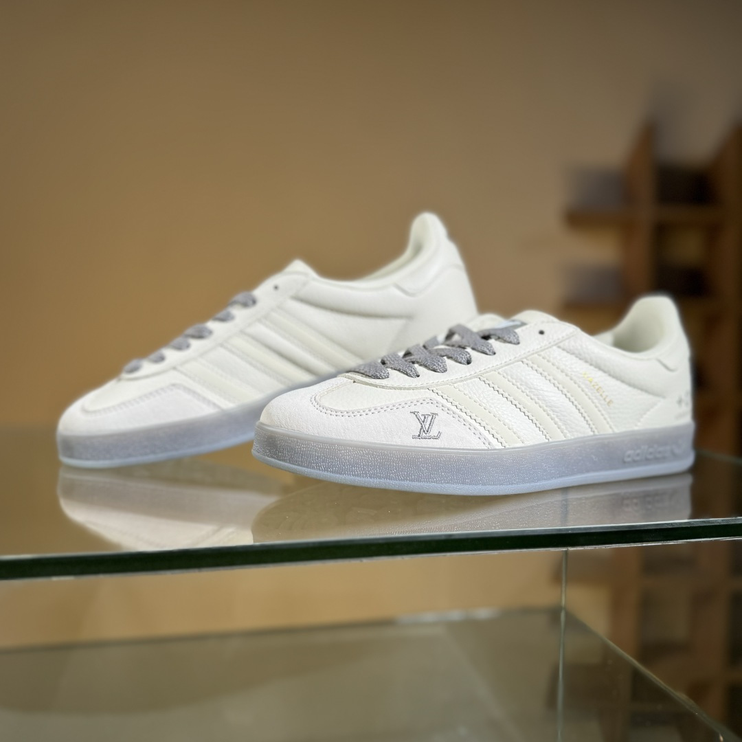 adidas Originals Gazelle INdoor x Louis Vuitton 三叶草休闲防滑耐磨低帮板鞋  DM1234-002