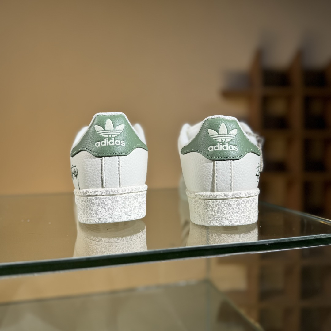 Adidas Originals Superstar 阿迪达斯 三叶草 贝壳头’DIY’系列低帮经典百搭休闲运动板鞋 XS0009 Adidas Originals Superstar 阿迪达斯 三叶草 贝壳头’DIY’系列低帮经典百搭休闲运动板鞋 XS0009