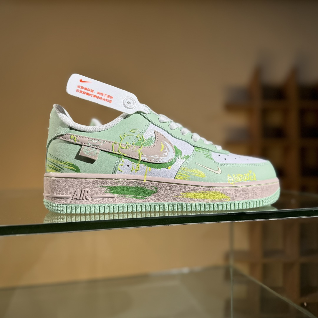 Nike Air Force 1’07 Low ”The Wizard Of Oz” 绿野仙踪 空军一号低帮休闲板鞋 DB3301-990