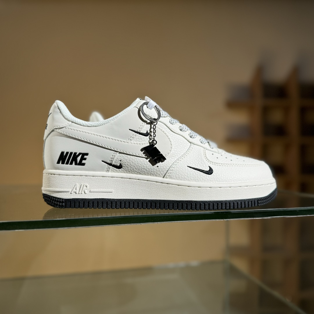 Nike Air Force 1’07 Low 耐克联名 黑小三勾 空军一号低帮休闲板鞋 XX3168-183