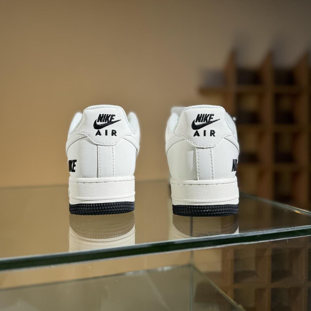 Nike Air Force 1'07 Low 耐克联名 黑小三勾 空军一号低帮休闲板鞋 XX3168-183